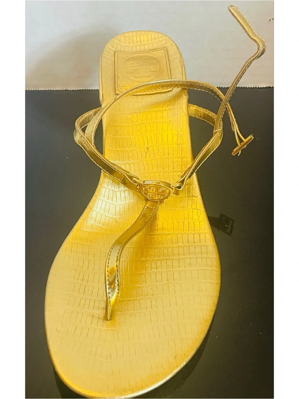 Tory Burch T-Strap  Metallic Gold Leather Heeled Sandal Women’s SZ 7.5